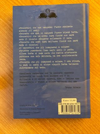Libro: "La gabbianella e il gatto"