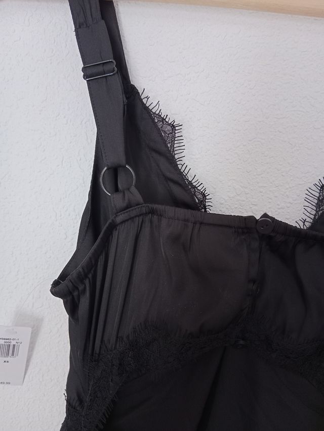 Vestido Old Navy negro elegante seda