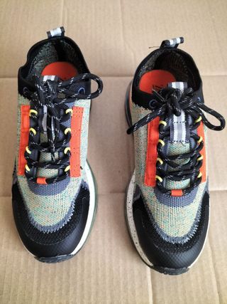 Zapatillas/tenis Zara talla 37