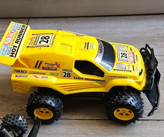 LOTES DE COCHES NIKKO  VINTAGE Y 1 NO