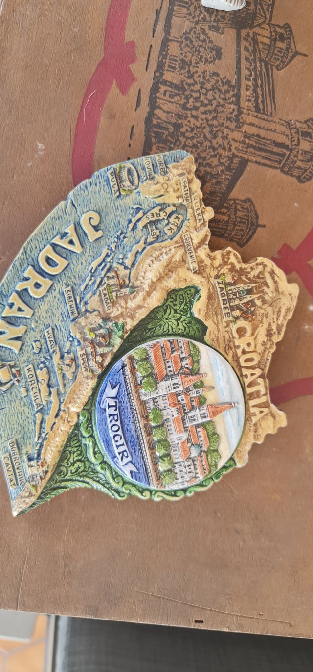 Souvenir ceramica in rilievo + TORRE - CROAZIA TRO