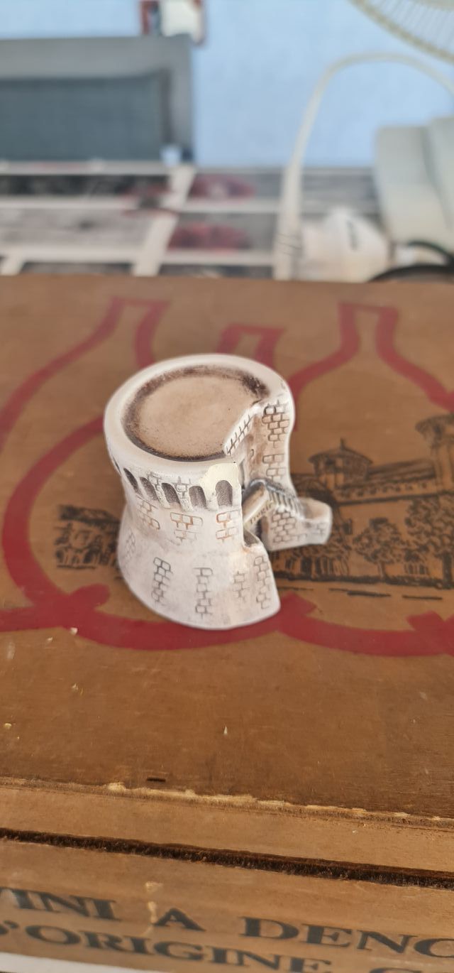 Souvenir ceramica in rilievo + TORRE - CROAZIA TRO