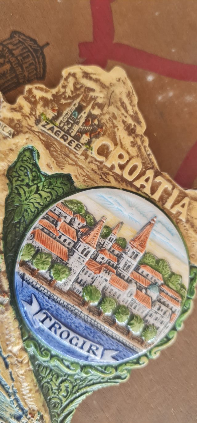 Souvenir ceramica in rilievo + TORRE - CROAZIA TRO