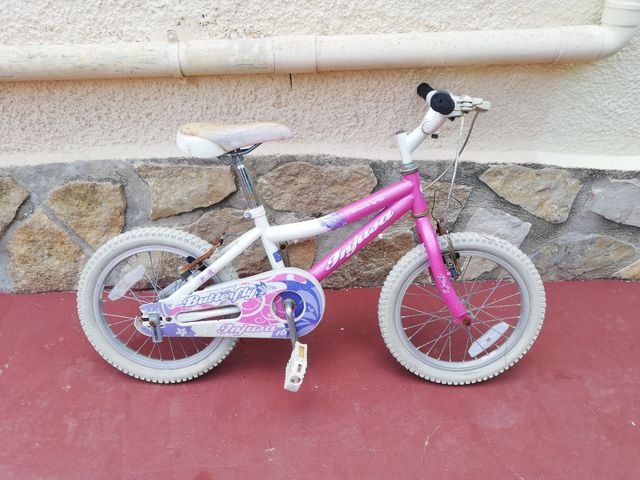 Bicicleta para niños Injusa Butterfly
