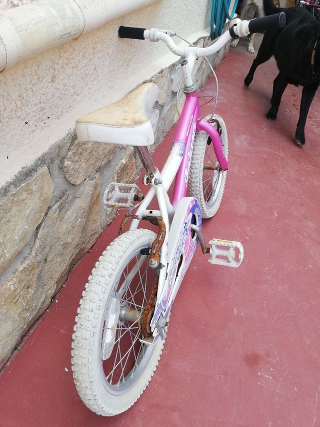 Bicicleta para niños Injusa Butterfly