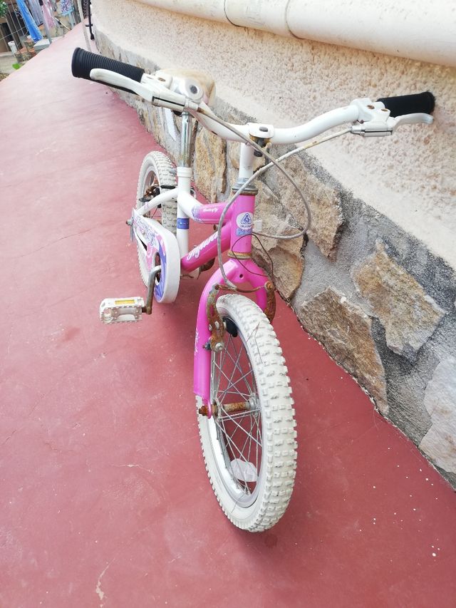 Bicicleta para niños Injusa Butterfly