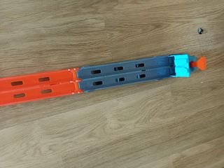 Camión pista y garaje hotweels