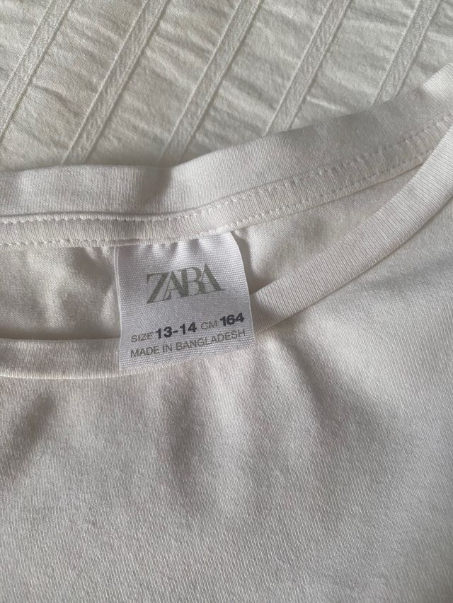 Camiseta Zara. Talla 13/14