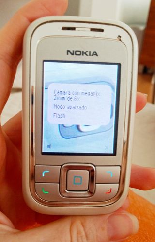 Nokia 6111 slide