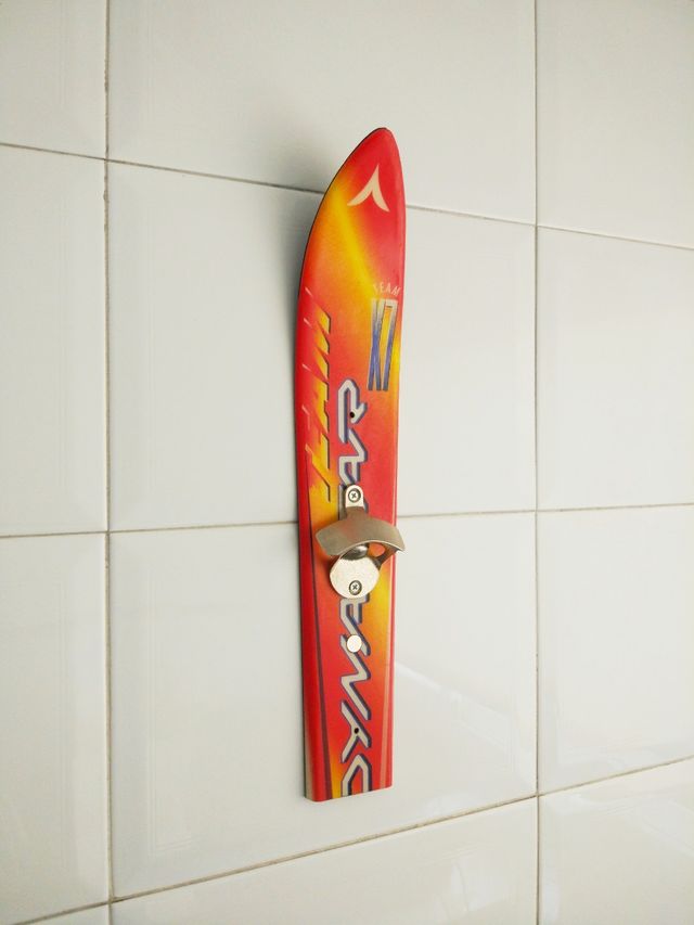 Abridor botellas esquí