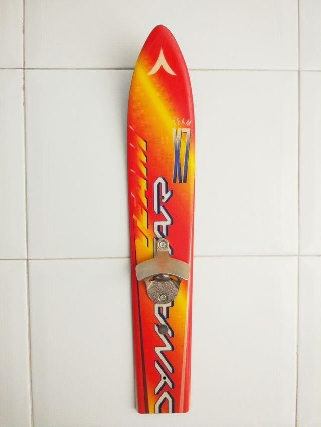 Abridor botellas esquí