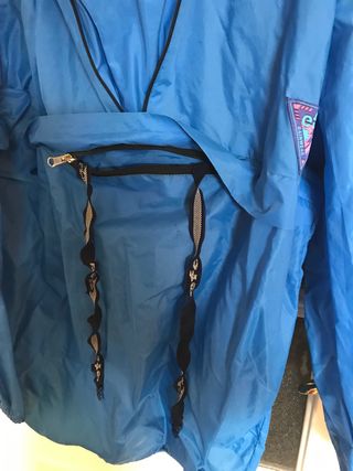 Chubasquero Vintage EFA