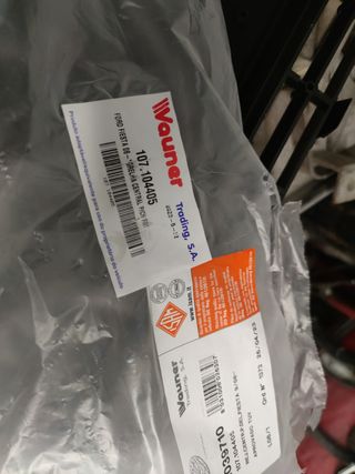 Rejilla central    defensa Ford fiesta