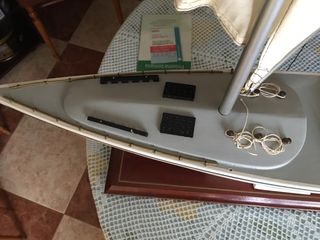 Antigua maqueta de Velero Australia II