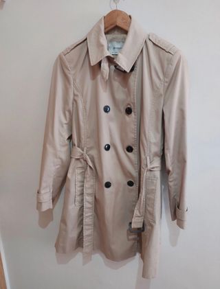 Gabardina como nueva