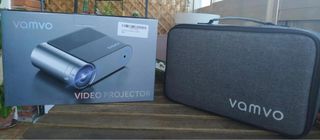 Proyector full HD máximo 300”