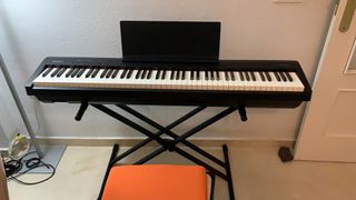 Piano Roland fp30