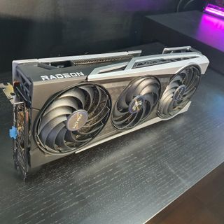 Sapphire Nitro+ RX 6700-XT