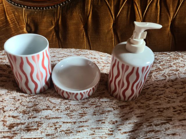 set accessori da bagno bianco righe rosse, porcel