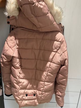 chaqueta pelo capucha extraible