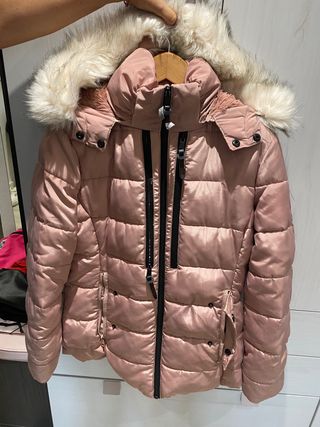 chaqueta pelo capucha extraible