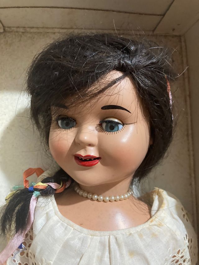 Muñeca SOFIA articulada vintage