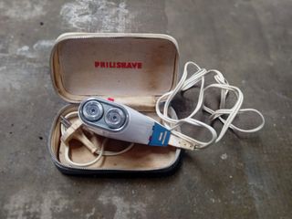 Maquina de afeitar retro