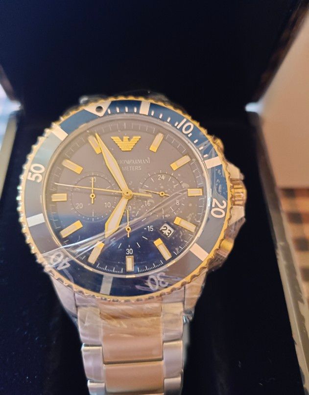 RELOJ EMPORIO ARMANI CRONÓMETRO, NUEVO A ESTRENAR