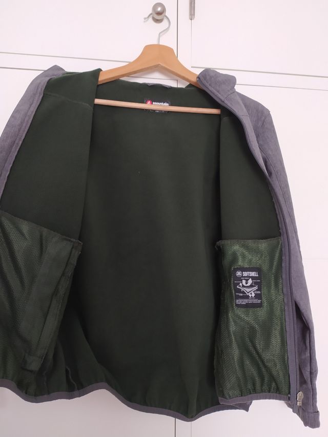 Chaquetón cortavientos neopreno.Mountain