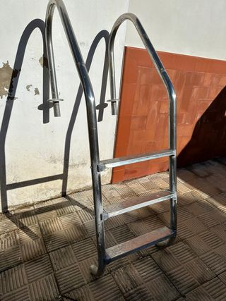 Escalera para piscina