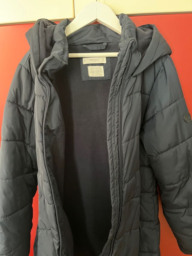 Casaco para baixo de menina