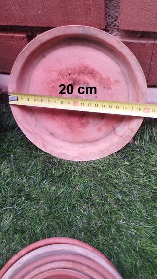 Platos para macetas