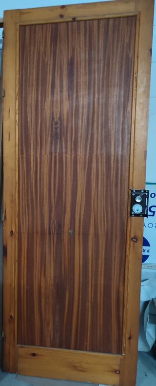 Puerta de Exterior .