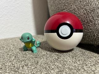 Pokémon Squirtle + Pokeball