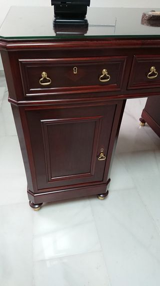 Mesa y sillas de despacho siglo XIX