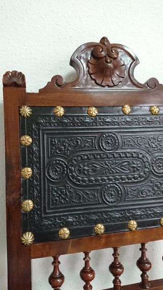 Mesa y sillas de despacho siglo XIX