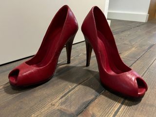 Zapatos Rojos de piel 