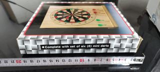 Diana mini con set de 6 dardos (Nueva)