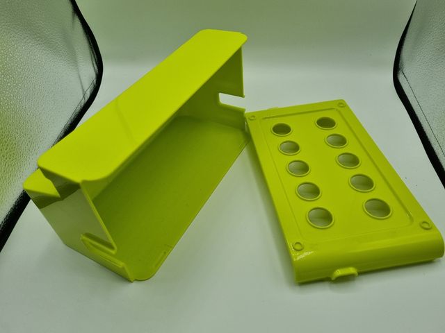 Scatola per nascondere i cavi