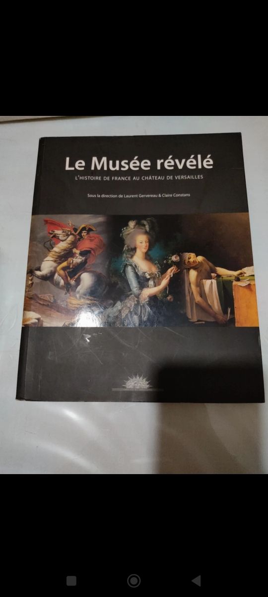 Libro lo que el museo reveló