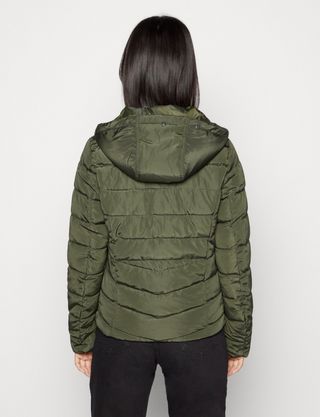 Chaqueta de plumas. Only 