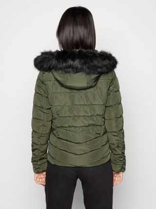 Chaqueta de plumas. Only 