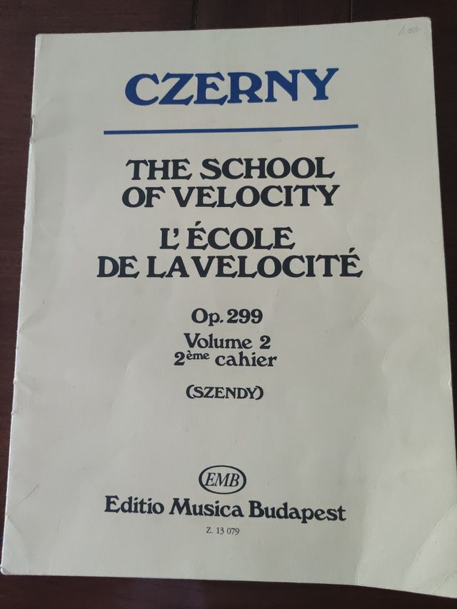 Czerny, libro de partituras V2