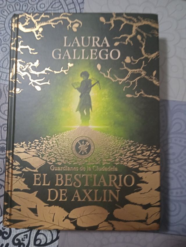 Libro El bestiario de Axlin