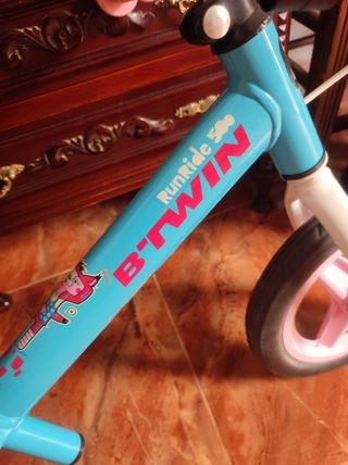 Bicicleta sin pedales 