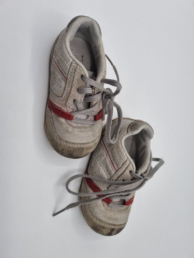 Pacchetto di scarpe per bambini