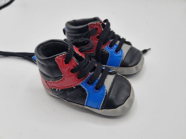 Pacchetto di scarpe per bambini