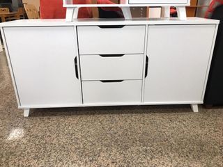 Aparador con patas 160cm
