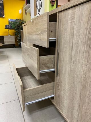 Aparador con patas 160cm