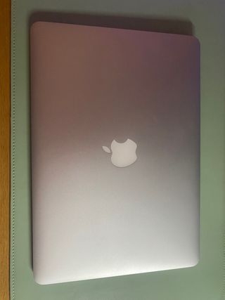 Macbook air 13”